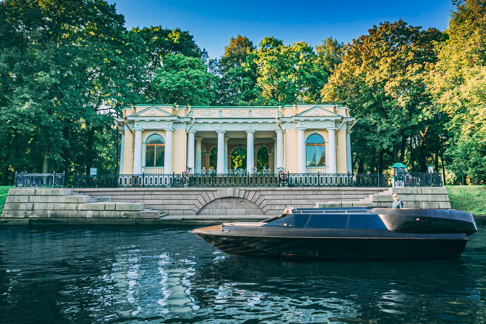 Катер Асгард