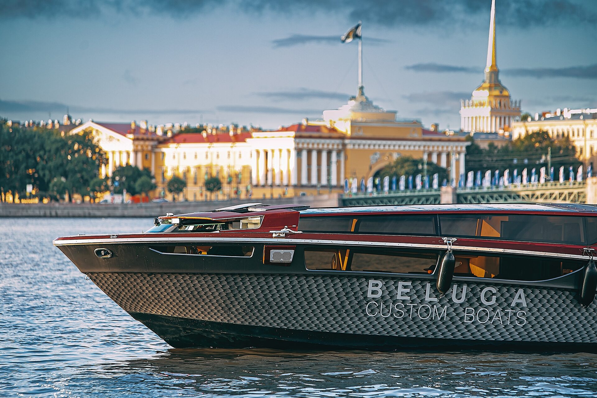 Яхта Белуга