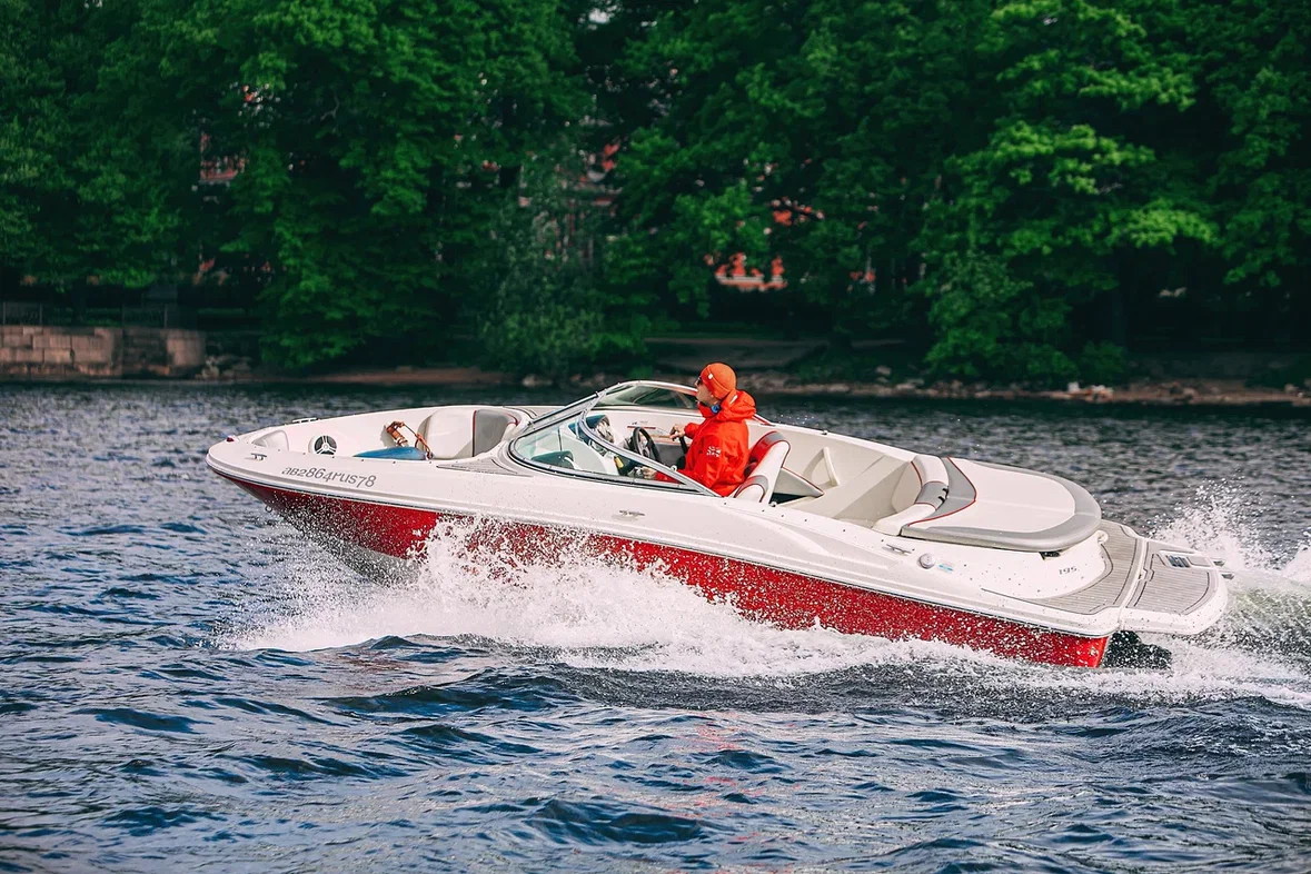 Катер Корса