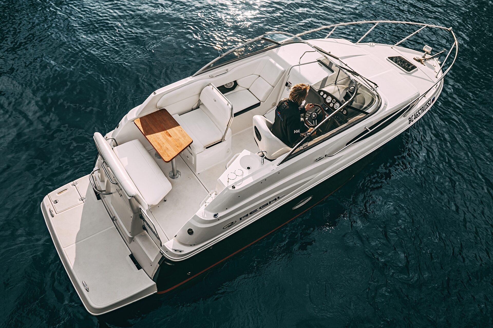 Катер Flash Royal